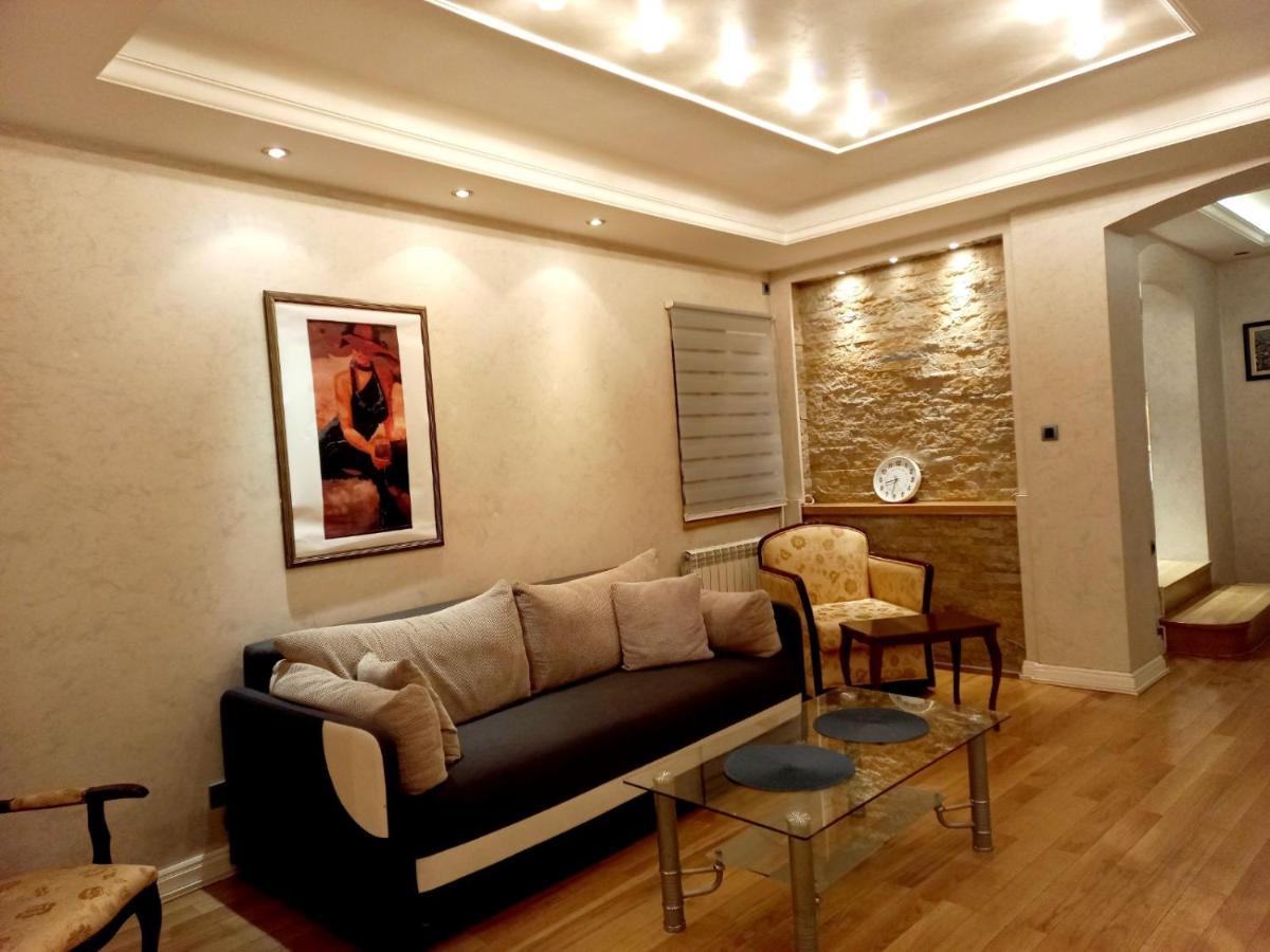 Alex Lux Daire Belgrad Dış mekan fotoğraf
