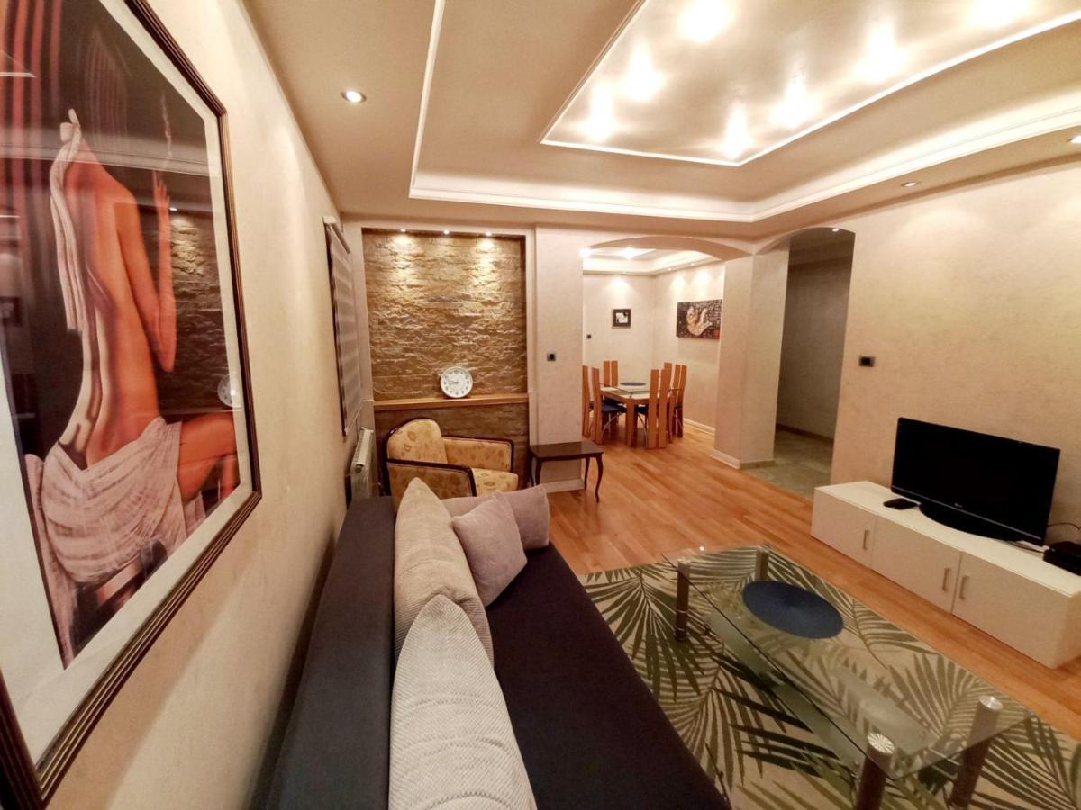 Alex Lux Daire Belgrad Dış mekan fotoğraf